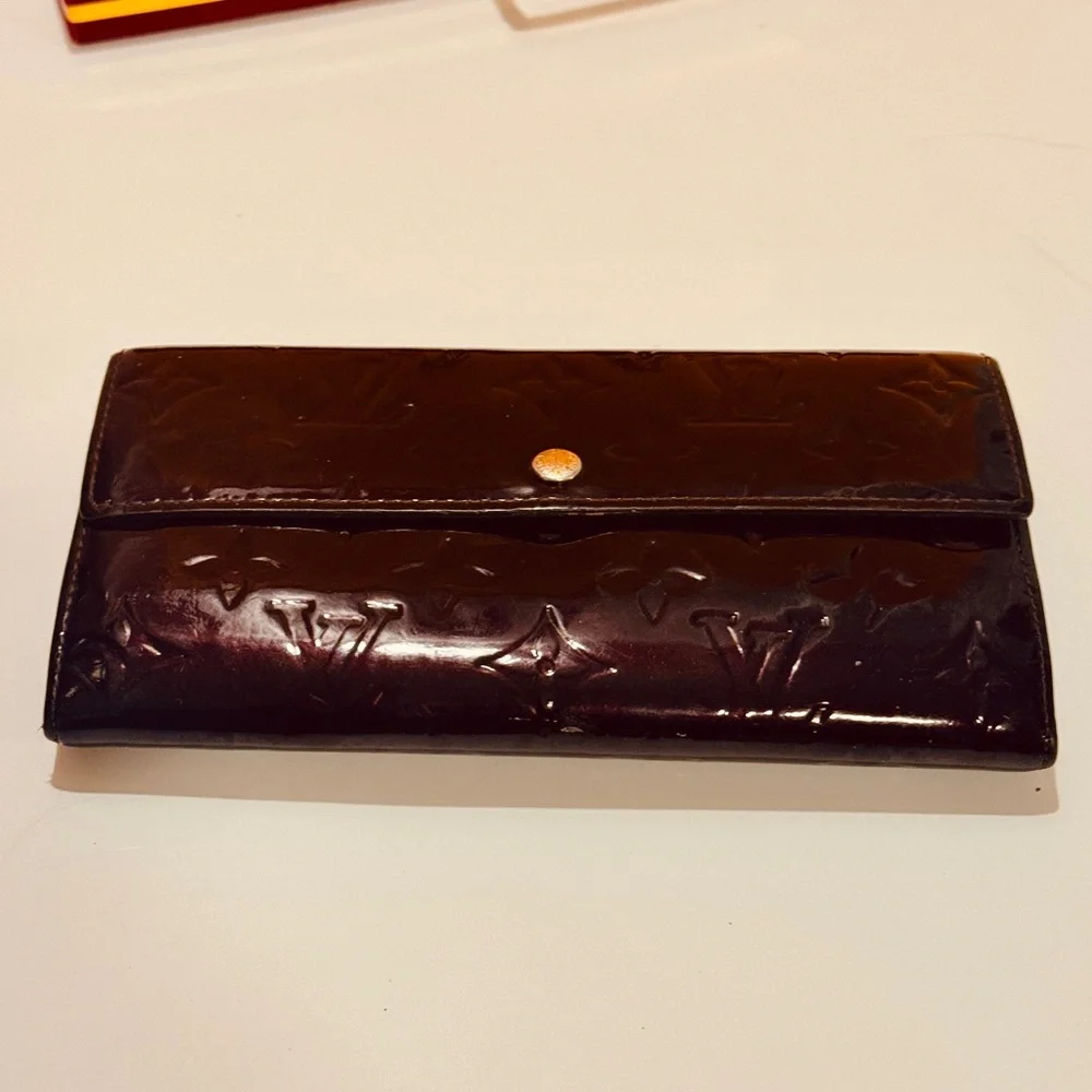 Louis Vuitton Printed monogram Wallet - Picture 8 of 15